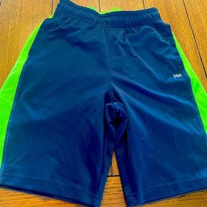 Dsg boys blue/green boys size 18 shorts